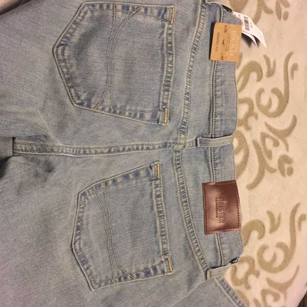 Jeans - Picture 2 of 4